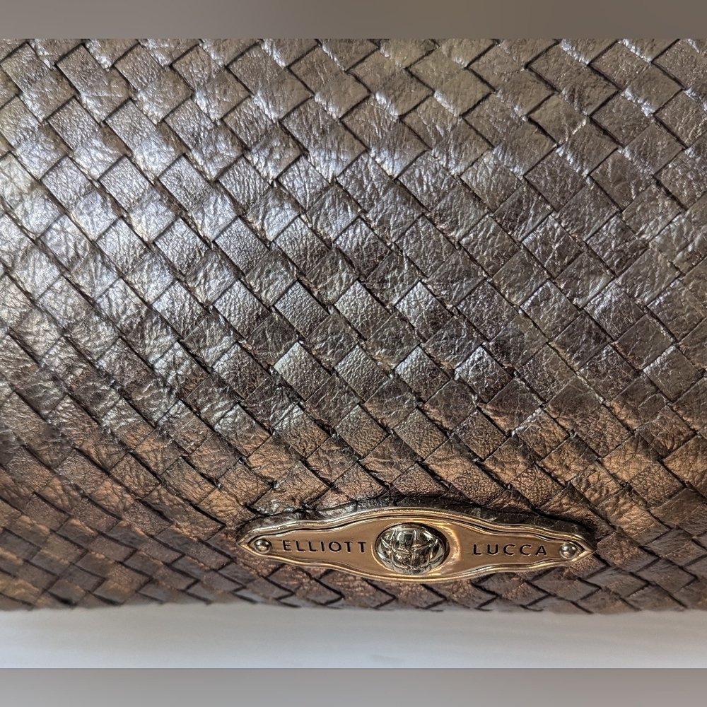 Elliott Luca Woven Crossbody - Picture 2 of 12